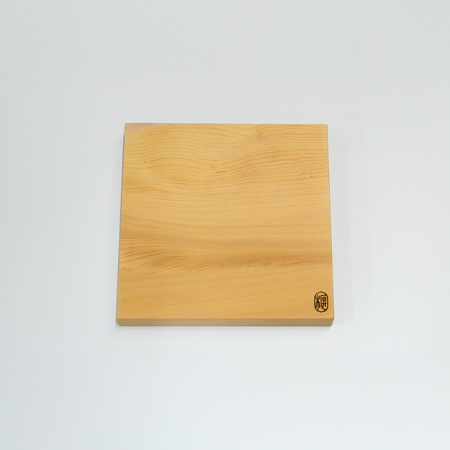 【訳あり】本榧まな板　正方形（24×24×3cm） ki90098